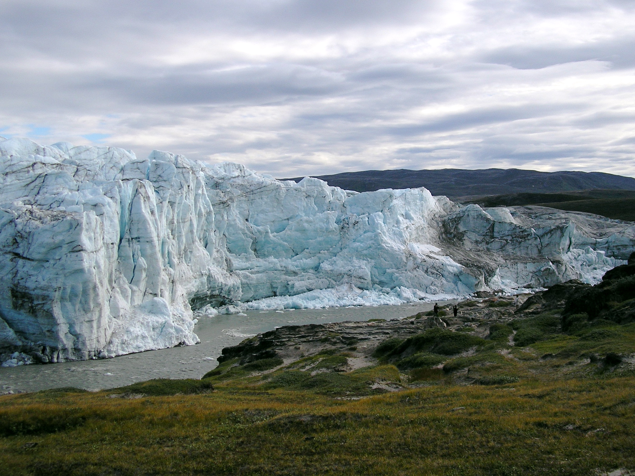 ice fire eye [source: https://commons.wikimedia.org/wiki/File:Greenland_Kangerlussuaq_icesheet.jpg]